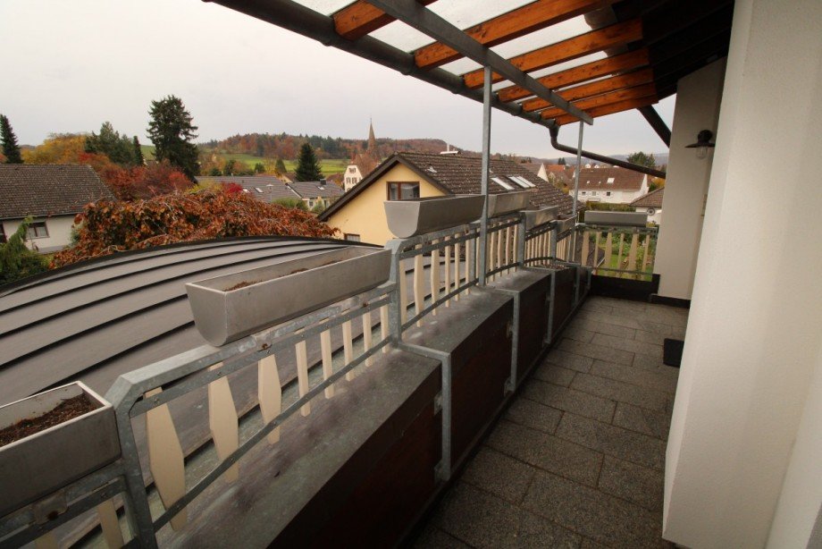 Balkon Doppelhaush�lfte Gottmadingen