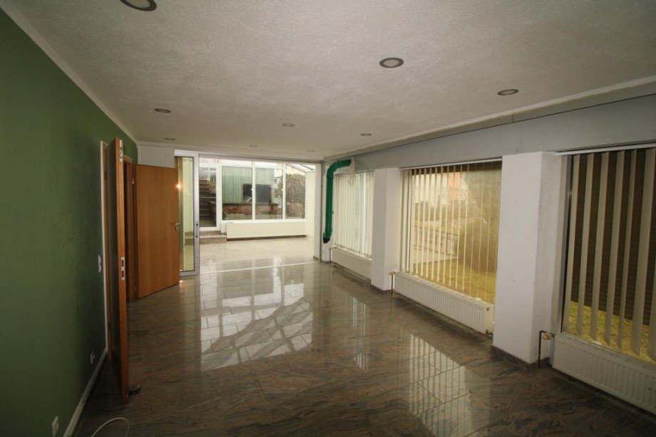 Zimmer KG Einfamilienhaus Aach