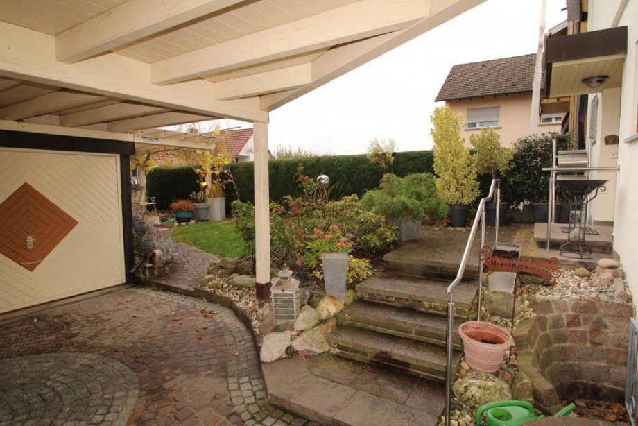 Hauszugang Doppelhaush�lfte Gottmadingen