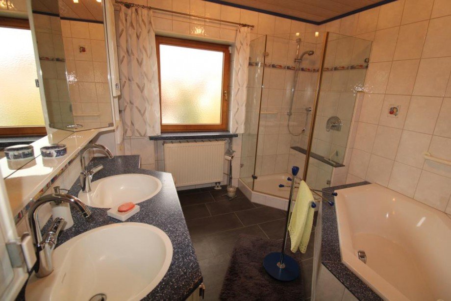 Badezimmer Doppelhaush�lfte Gottmadingen