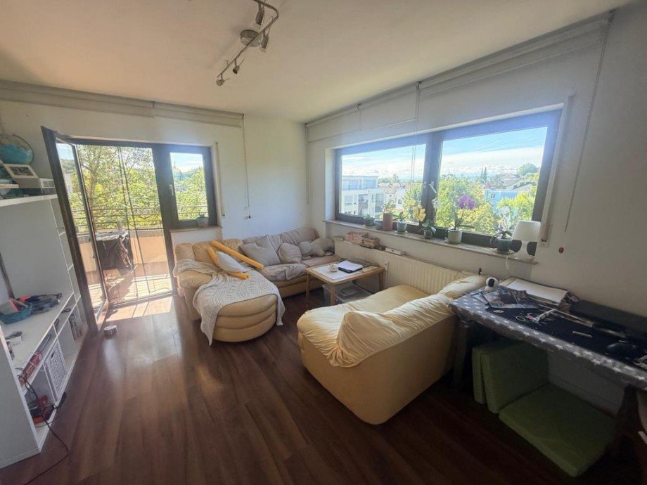 Wohnbereich mit Balkon Etagenwohnung Allensbach